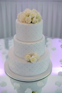 wedding cake vogue ballroom