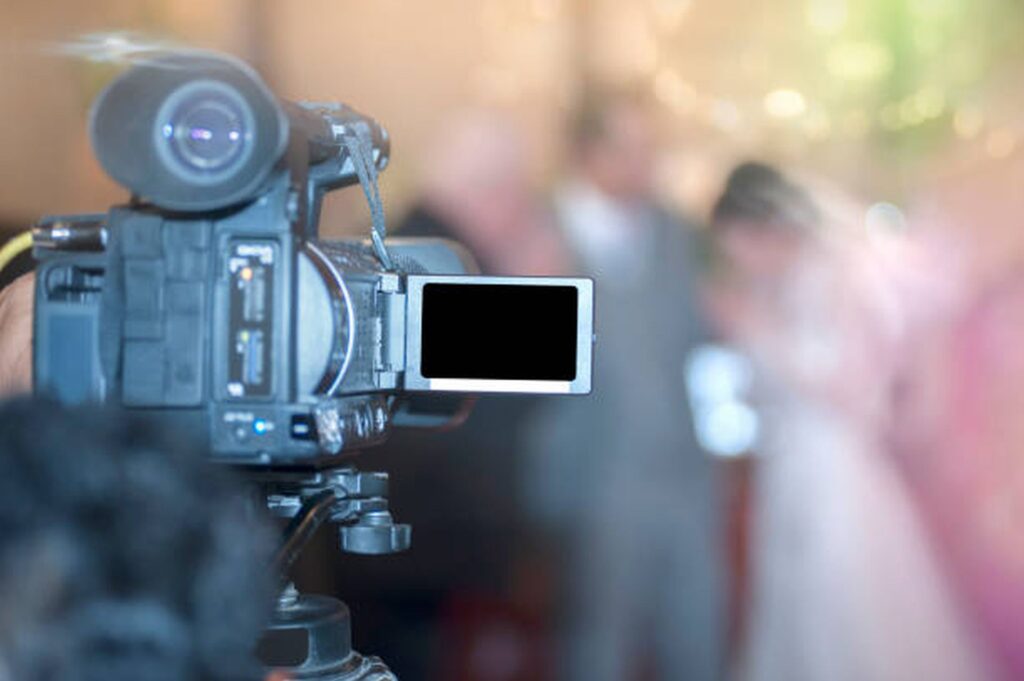 What's The Best Camera For Wedding Photography?