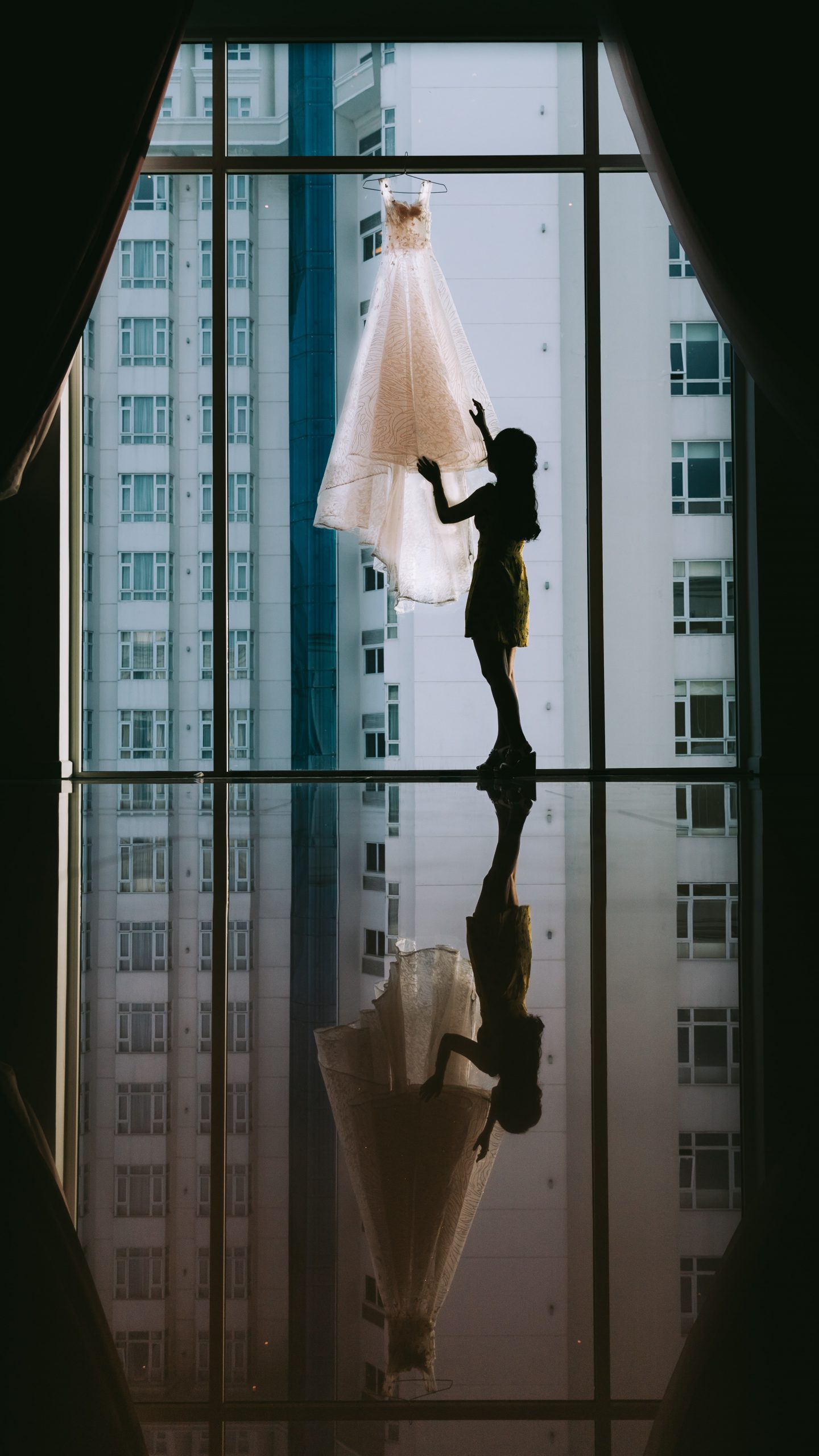 can-you-store-your-wedding-dress-in-a-vacuum-bag