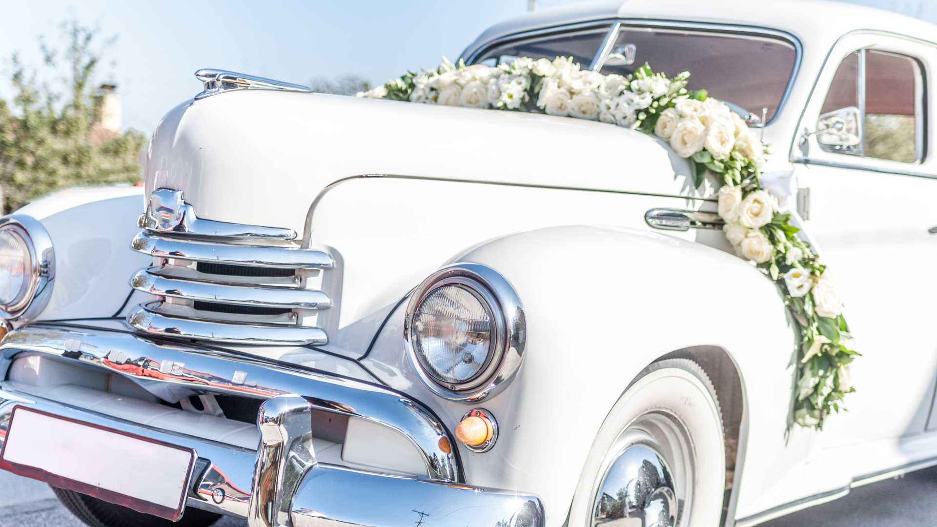 chauffeur service for your wedding cars