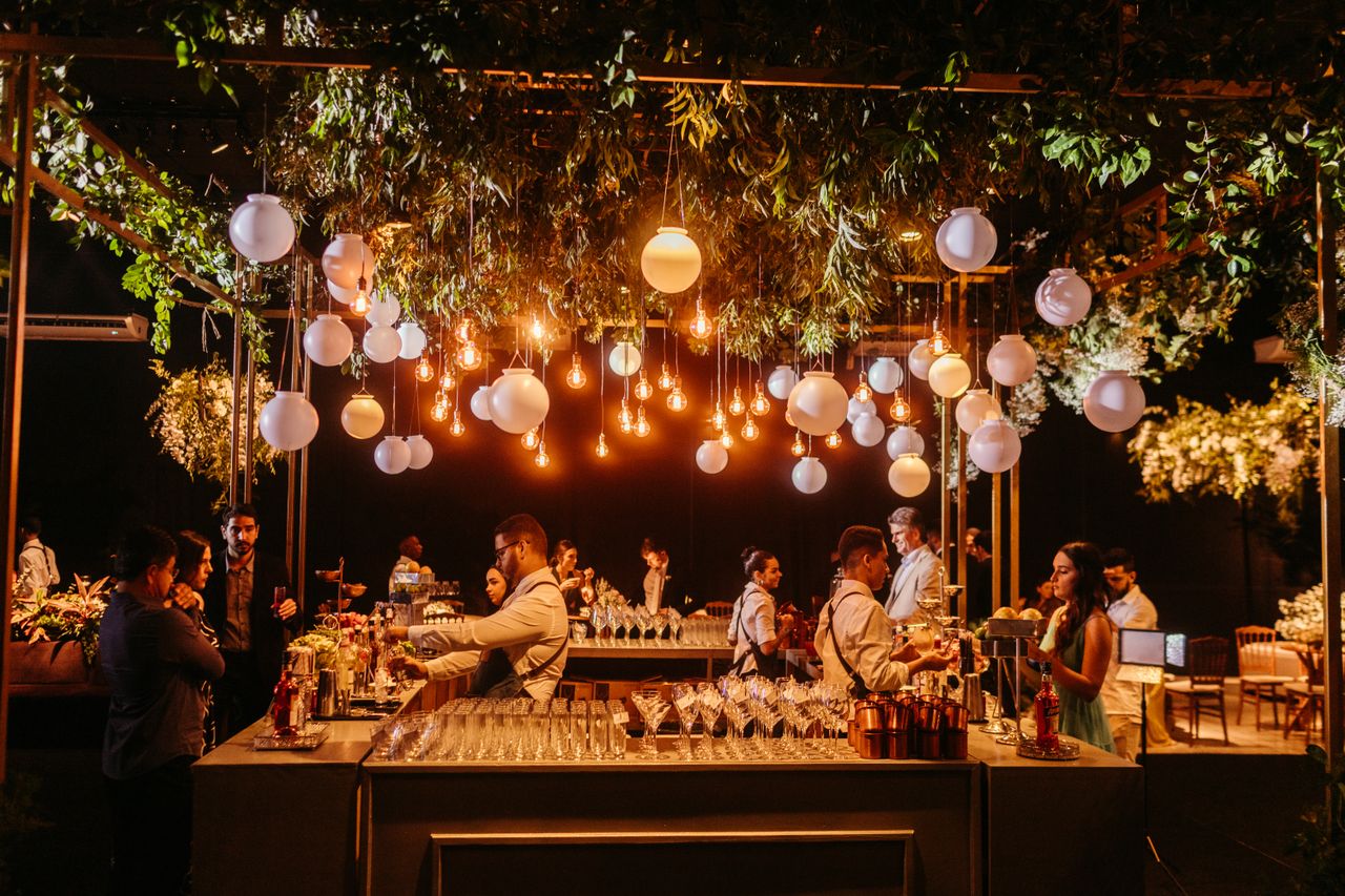 elegant wedding cocktail hour lounge styling ideas