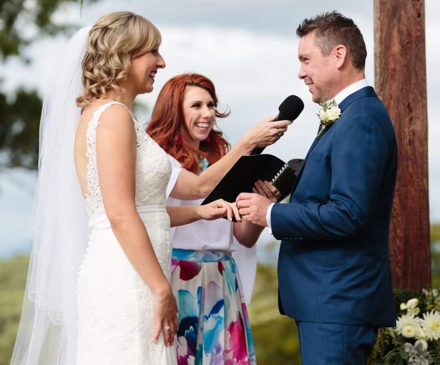 wedding celebrant melbourne