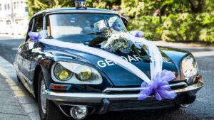 melbourne chauffeur service for your wedding cars