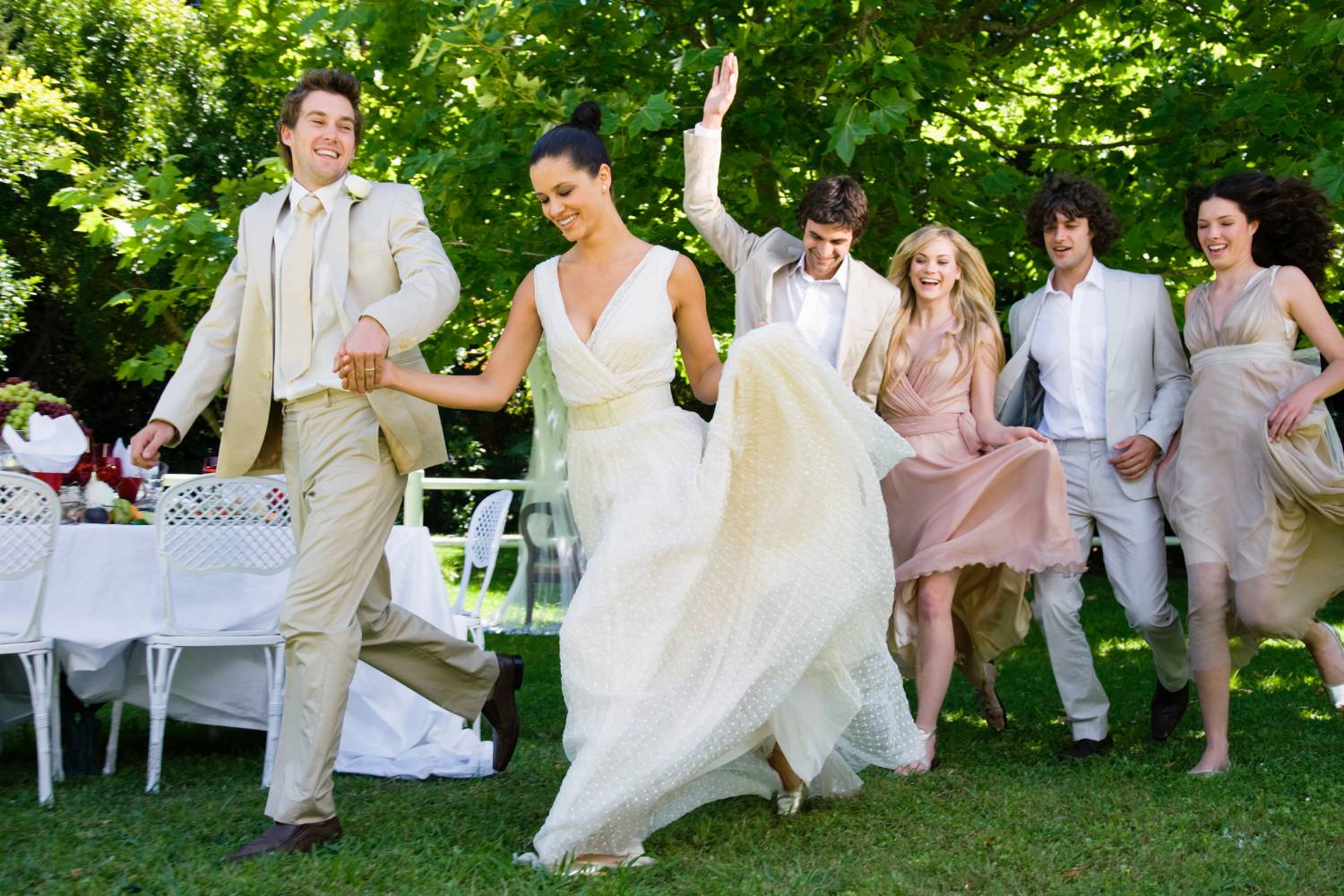 the best wedding games to keep guests entertained all night long 1