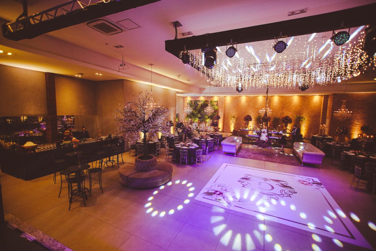 Wedding Dance Floor Lighting Ideas for Evening Celebrations