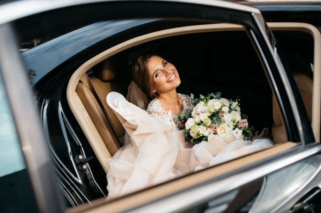What Are The Best Wedding Limousine Combinations?