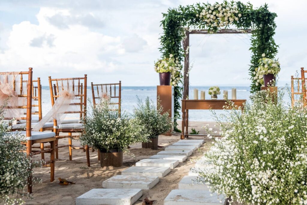 your complete guide on how to plan a destination wedding on a budget