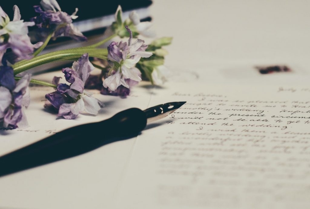 Tips For Writing A Mic Drop Wedding Speech