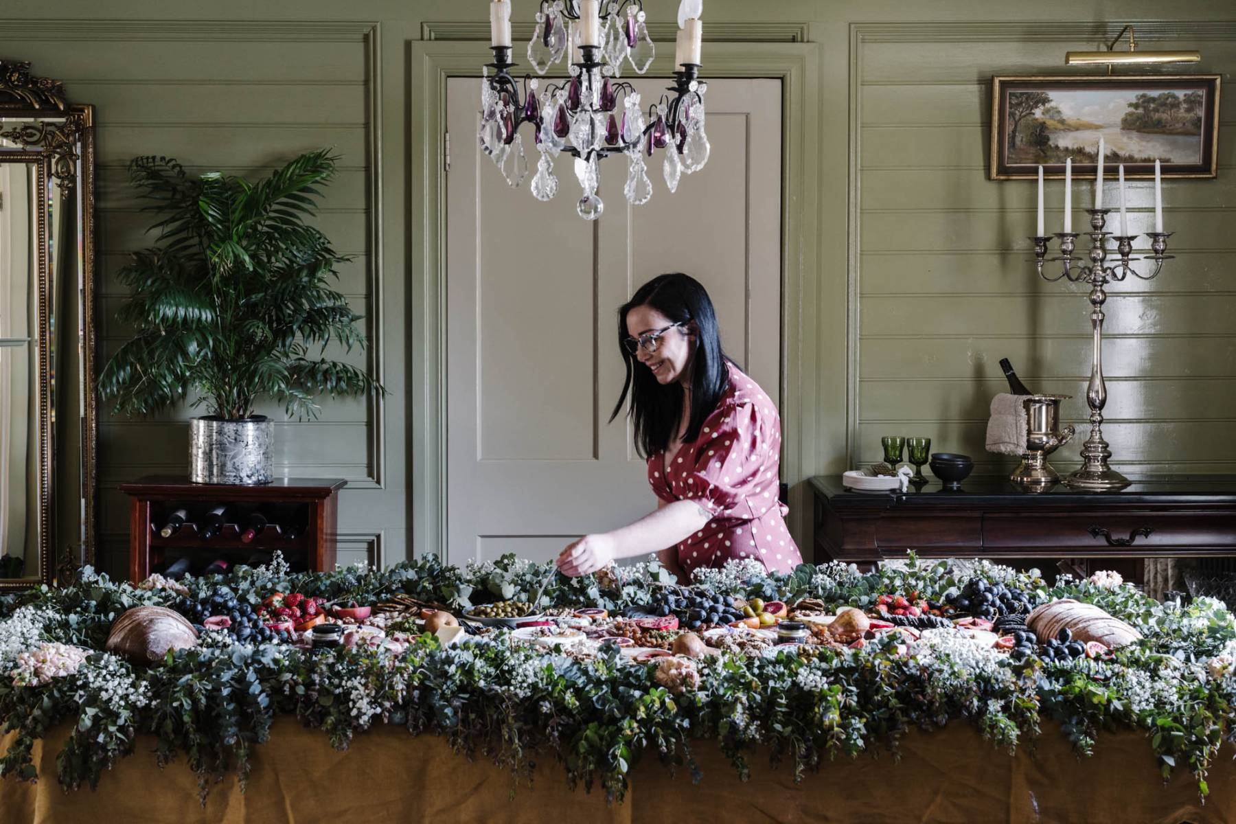 17+ Floral Chandelier Wedding