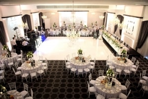 white wedding layout at vogue ballroom